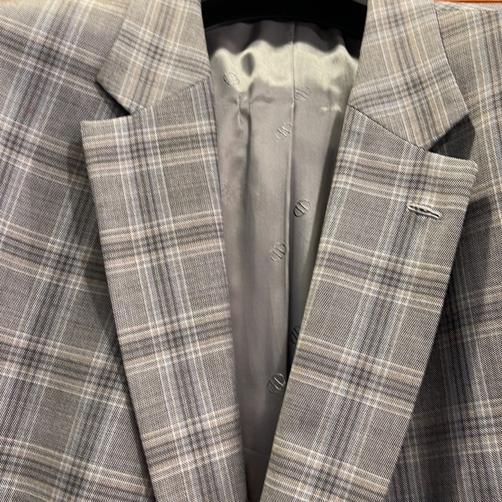 Sport Jacket - Picture 2 of 9